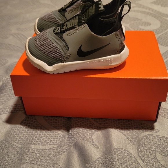 Nike Other - Nike flex runner